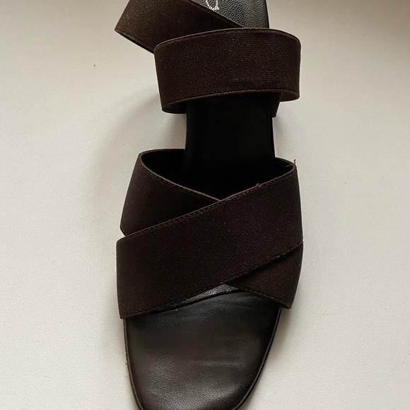 Sacco Strappy Heel Sandals. Made in Italy - Picture 3 of 11